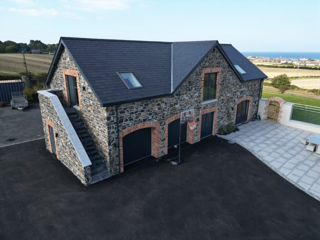 𝗥𝗲𝗰𝗹𝗮𝗶𝗺𝗲𝗱 𝗕𝗮𝘀𝗮𝗹𝘁 and Belfast Brick Cladding